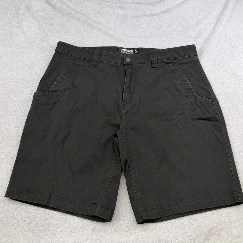 Mountain Khaki Relaxed Fit Men's Shorts Size 38X10 Outdoor Hiking Casual